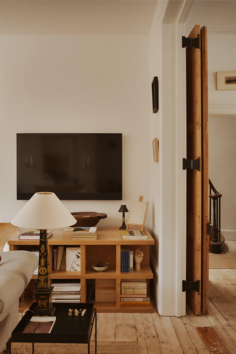 MYRIAD LONDON, E9 - SHOOTFACTORY - LONDON HOUSES