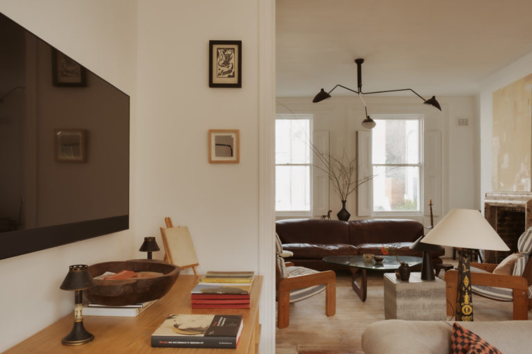 MYRIAD LONDON, E9 - SHOOTFACTORY - LONDON HOUSES