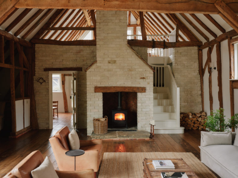 HAMBLEDON HAMPSHIRE, P07 - SHOOTFACTORY - OTHER UK HOUSES