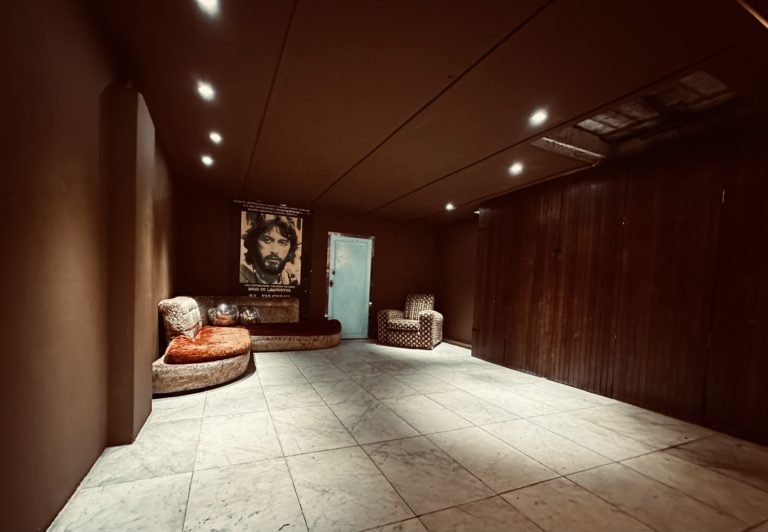 ROOST LONDON, E8 - SHOOTFACTORY - QUIRKY & UNUSUAL LOCATIONS