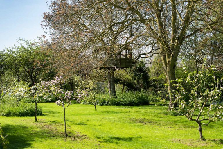 GREY HOUSE, OXON, OX7 - SHOOTFACTORY - OTHER UK HOUSES
