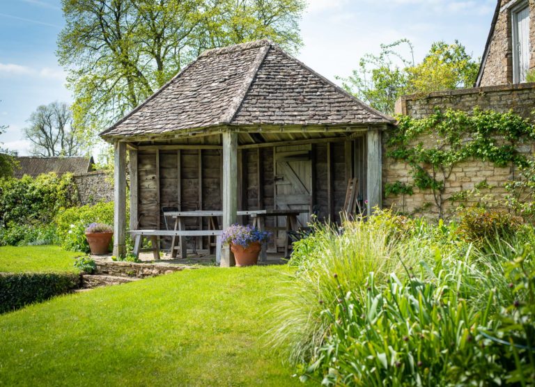 GREY HOUSE, OXON, OX7 - SHOOTFACTORY - OTHER UK HOUSES