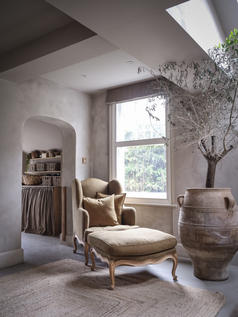 HAYWARDS HEATH, EAST SUSSEX, BN8 - SHOOTFACTORY - OTHER UK HOUSES