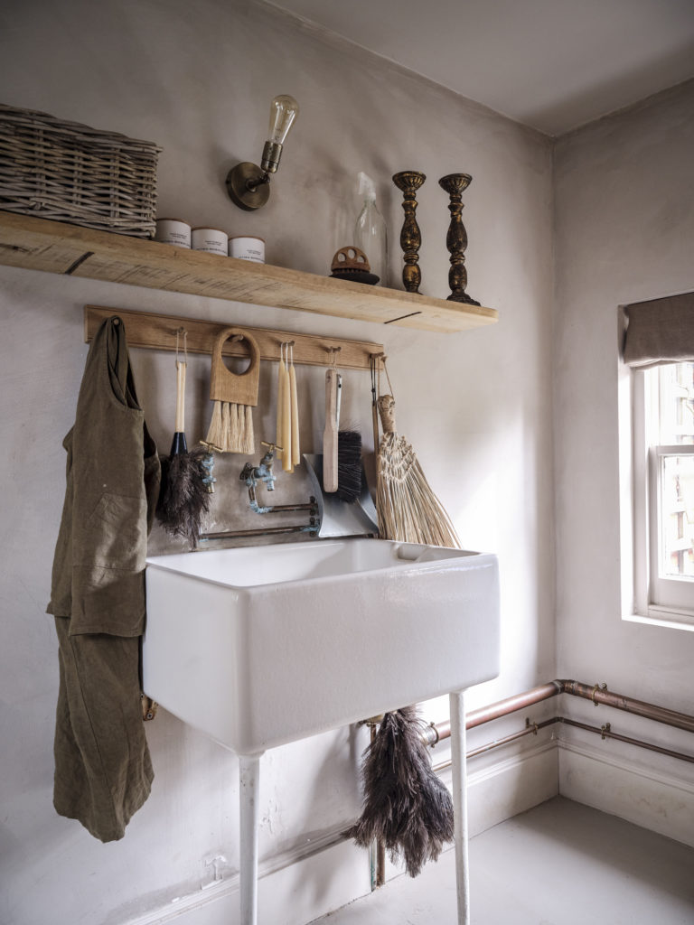 HAYWARDS HEATH, EAST SUSSEX, BN8 - SHOOTFACTORY - OTHER UK HOUSES