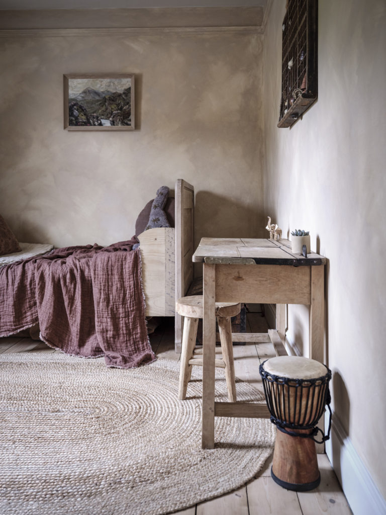 HAYWARDS HEATH, EAST SUSSEX, BN8 - SHOOTFACTORY - OTHER UK HOUSES