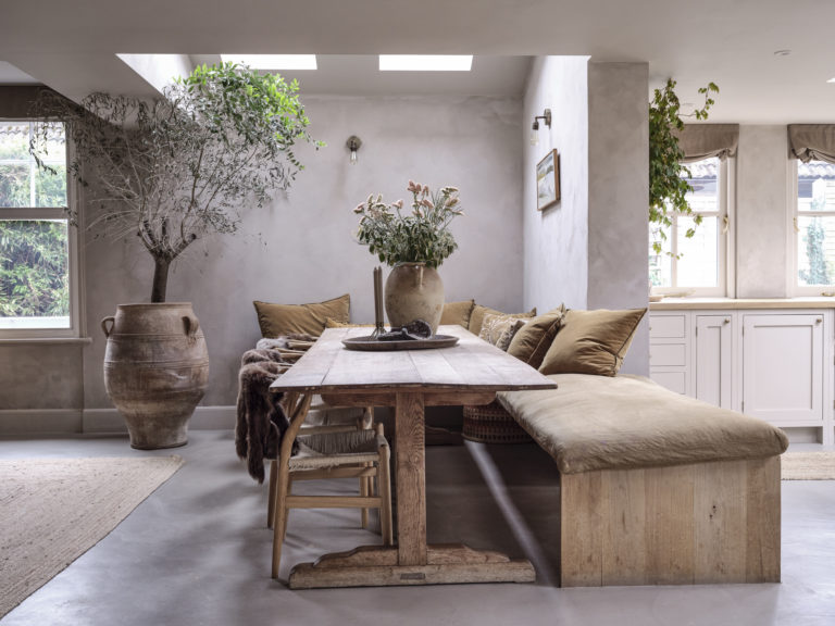 HAYWARDS HEATH, EAST SUSSEX, BN8 - SHOOTFACTORY - OTHER UK HOUSES