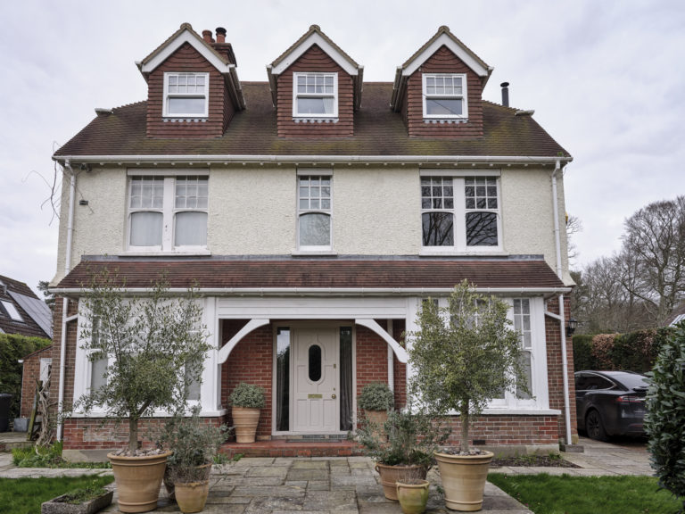 HAYWARDS HEATH, EAST SUSSEX, BN8 - SHOOTFACTORY - OTHER UK HOUSES