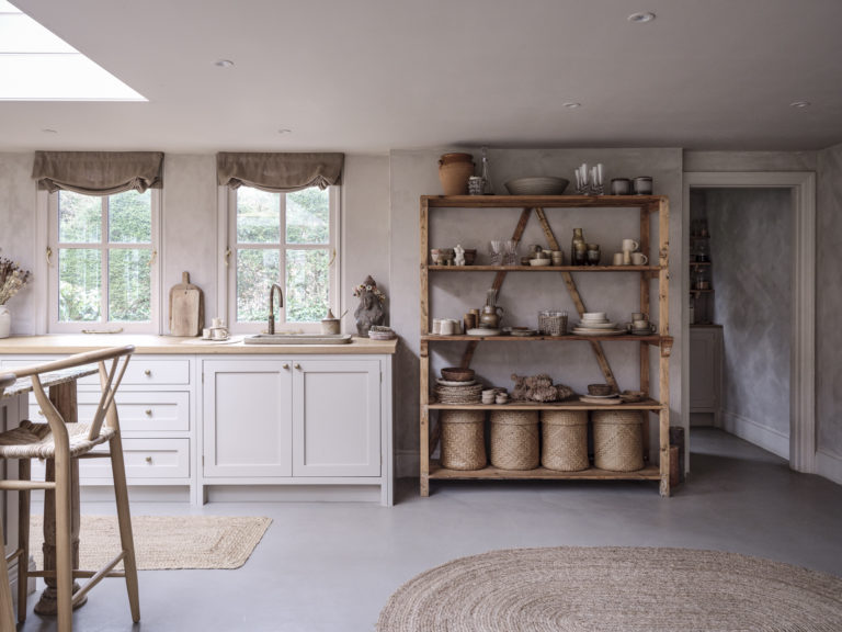 HAYWARDS HEATH, EAST SUSSEX, BN8 - SHOOTFACTORY - OTHER UK HOUSES