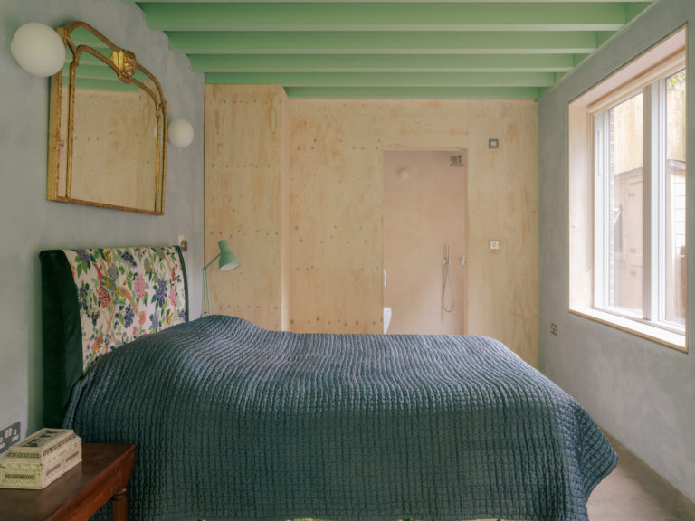 HEATH END HOUSE, LONDON, NW3 - SHOOTFACTORY - LONDON HOUSES