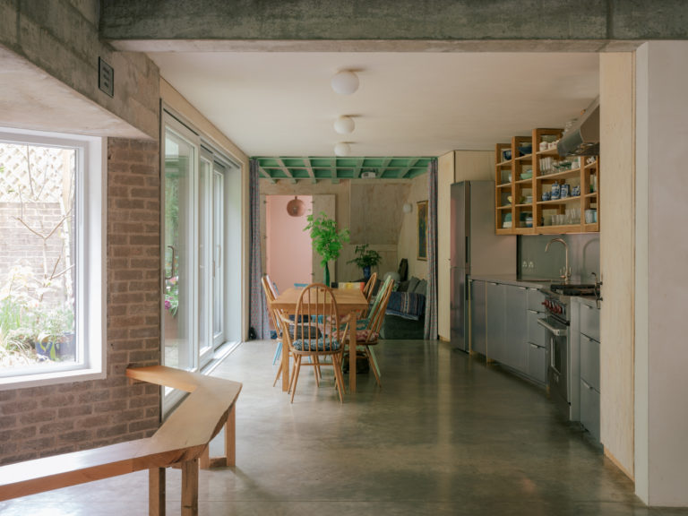 HEATH END HOUSE, LONDON, NW3 - SHOOTFACTORY - LONDON HOUSES