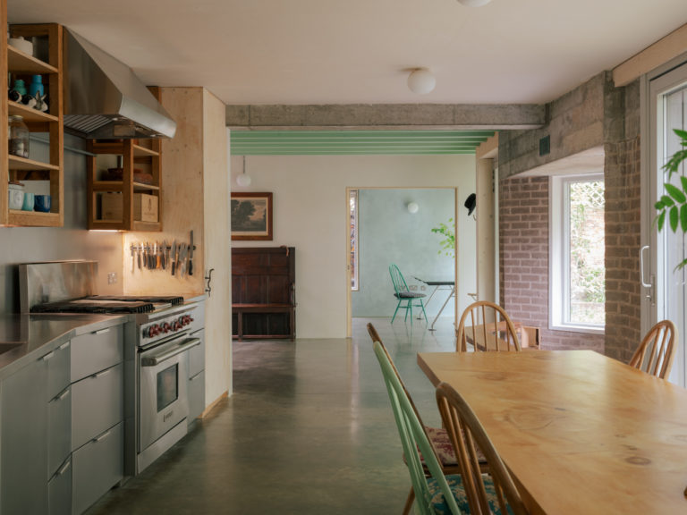 HEATH END HOUSE, LONDON, NW3 - SHOOTFACTORY - LONDON HOUSES
