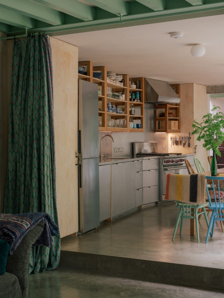 HEATH END HOUSE, LONDON, NW3 - SHOOTFACTORY - LONDON HOUSES