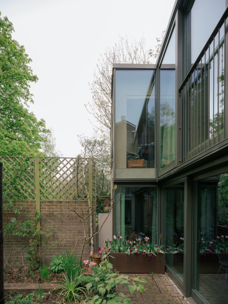 HEATH END HOUSE, LONDON, NW3 - SHOOTFACTORY - LONDON HOUSES