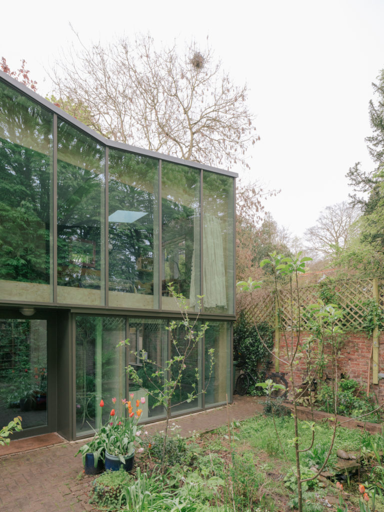 HEATH END HOUSE, LONDON, NW3 - SHOOTFACTORY - LONDON HOUSES