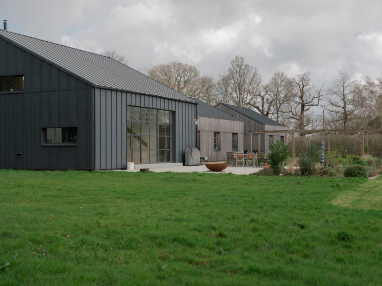 THE CRATE HOUSE, KENT, TN17 - SHOOTFACTORY - OTHER UK HOUSES