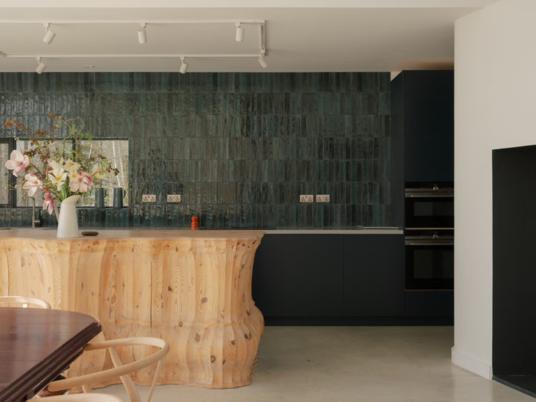 THE CRATE HOUSE, KENT, TN17 - SHOOTFACTORY - OTHER UK HOUSES
