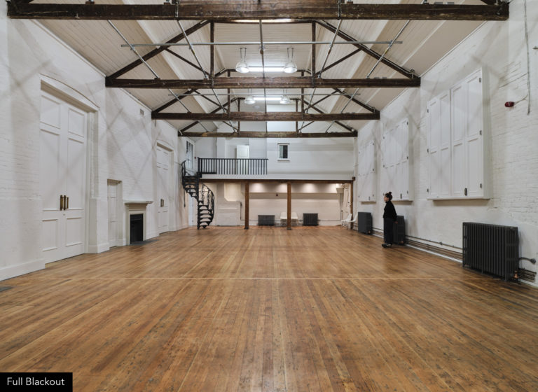 HACKNEY HALL LONDON, E2 - SHOOTFACTORY - PHOTOGRAPHIC STUDIOS