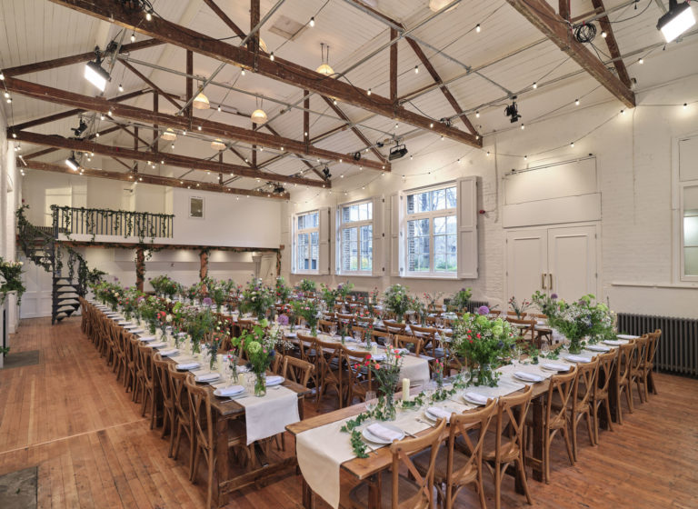 HACKNEY HALL LONDON, E2 - SHOOTFACTORY - PHOTOGRAPHIC STUDIOS
