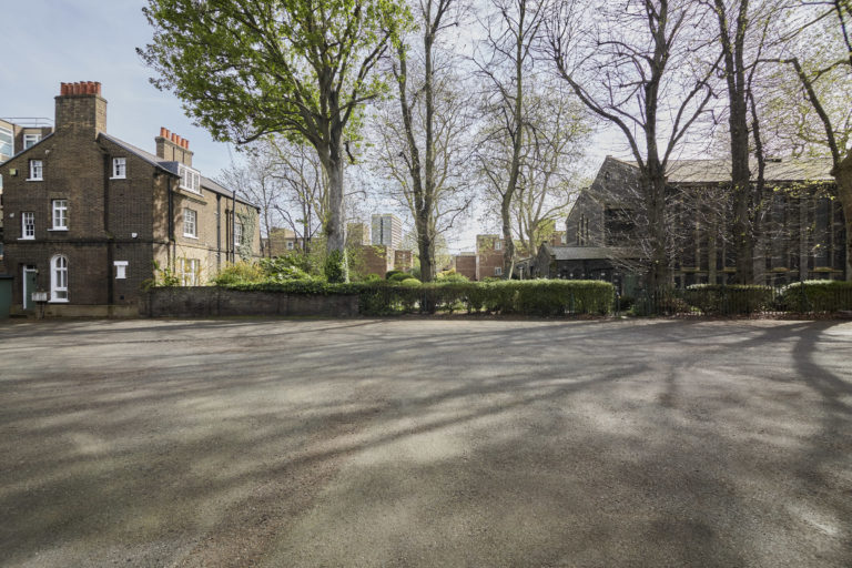 HACKNEY HALL LONDON, E2 - SHOOTFACTORY - PHOTOGRAPHIC STUDIOS