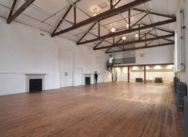 HACKNEY HALL LONDON, E2 - SHOOTFACTORY - PHOTOGRAPHIC STUDIOS