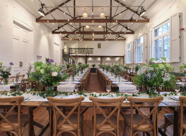 HACKNEY HALL LONDON, E2 - SHOOTFACTORY - PHOTOGRAPHIC STUDIOS
