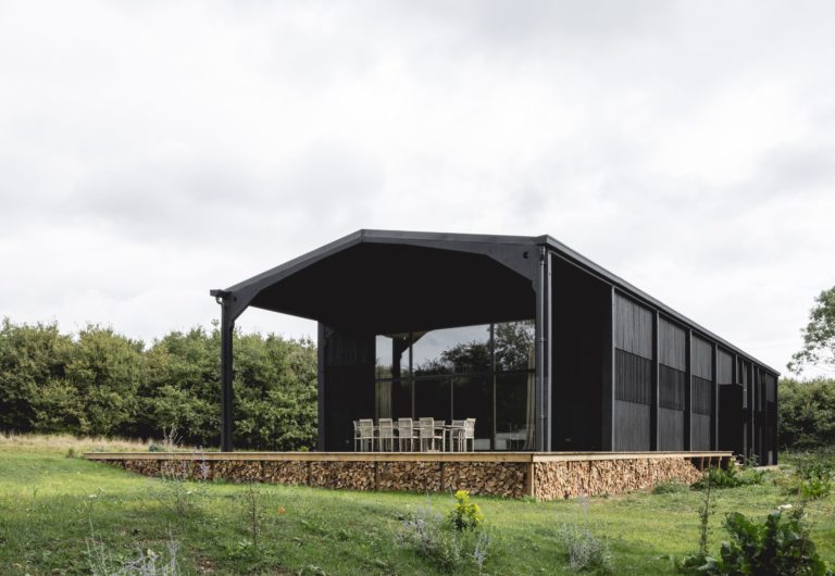 HAY HOUSE, ESSEX, IG10 - SHOOTFACTORY - OTHER UK HOUSES