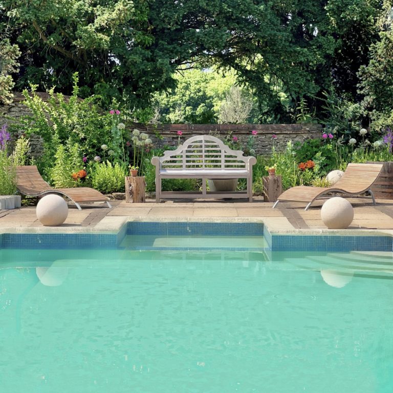 THE COACH HOUSE, SURREY, GU7 - SHOOTFACTORY - OTHER UK HOUSES