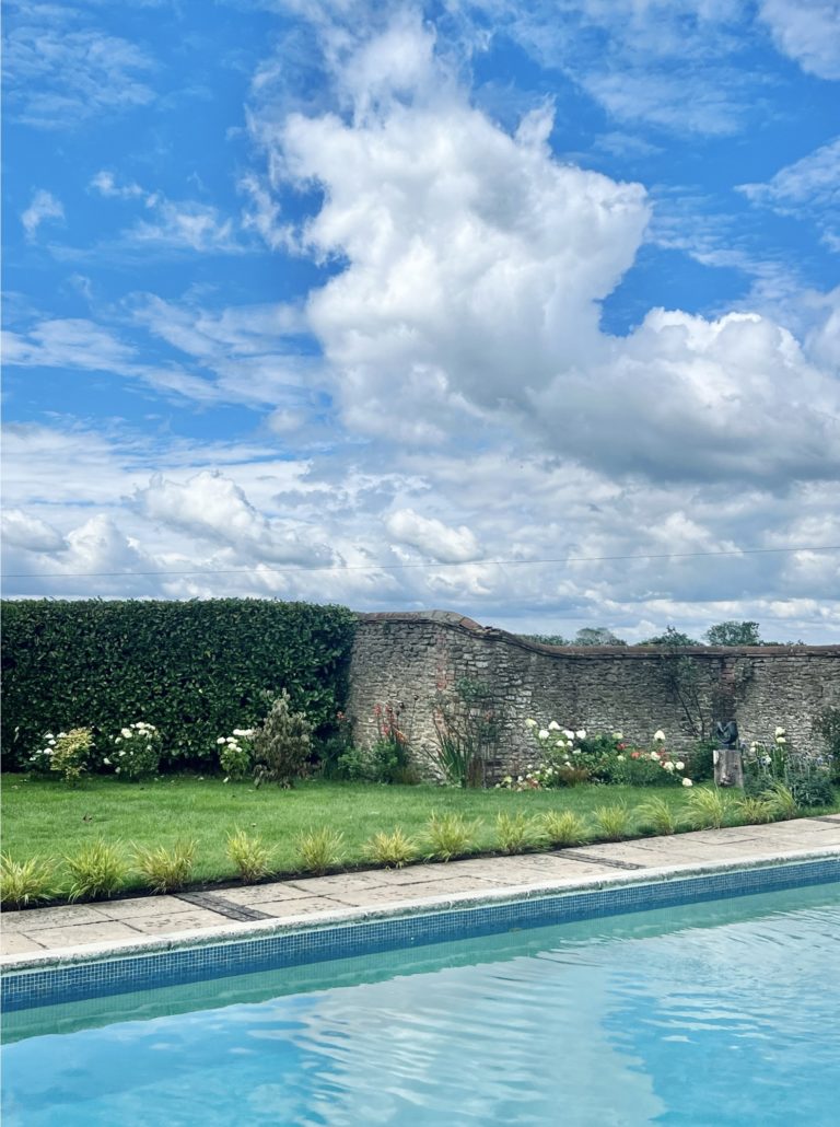 THE COACH HOUSE, SURREY, GU7 - SHOOTFACTORY - OTHER UK HOUSES