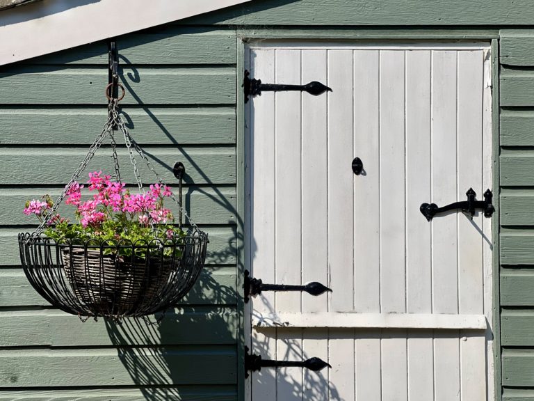 THE COACH HOUSE, SURREY, GU7 - SHOOTFACTORY - OTHER UK HOUSES