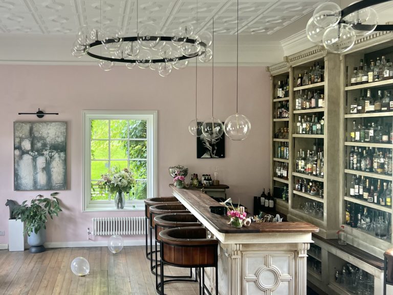 THE COACH HOUSE, SURREY, GU7 - SHOOTFACTORY - OTHER UK HOUSES