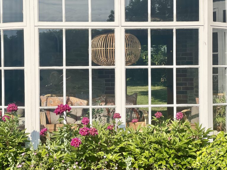 THE COACH HOUSE, SURREY, GU7 - SHOOTFACTORY - OTHER UK HOUSES