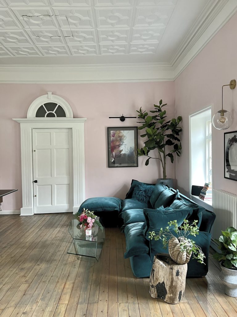 THE COACH HOUSE, SURREY, GU7 - SHOOTFACTORY - OTHER UK HOUSES