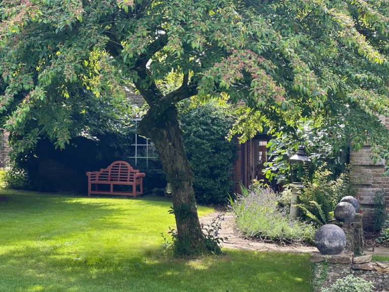THE COACH HOUSE, SURREY, GU7 - SHOOTFACTORY - OTHER UK HOUSES