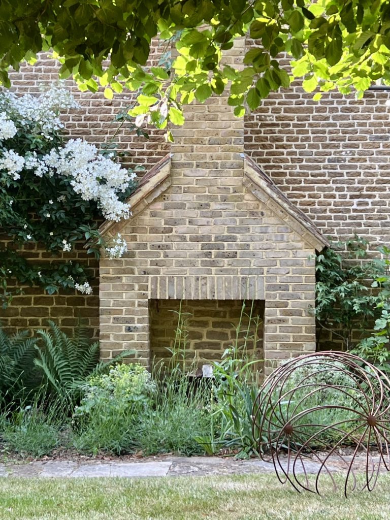 THE COACH HOUSE, SURREY, GU7 - SHOOTFACTORY - OTHER UK HOUSES