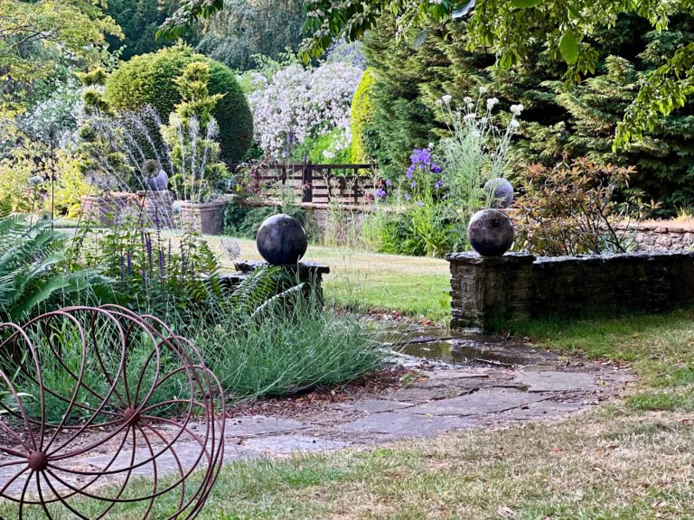 THE COACH HOUSE, SURREY, GU7 - SHOOTFACTORY - OTHER UK HOUSES