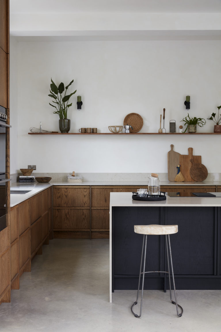 CRESCENT HOUSE, HASTINGS, TN34 - SHOOTFACTORY - OTHER UK HOUSES