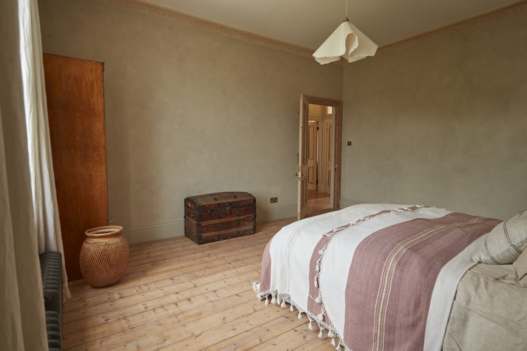 CRESCENT HOUSE, HASTINGS, TN34 - SHOOTFACTORY - OTHER UK HOUSES