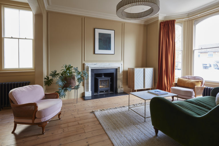 CRESCENT HOUSE, HASTINGS, TN34 - SHOOTFACTORY - OTHER UK HOUSES