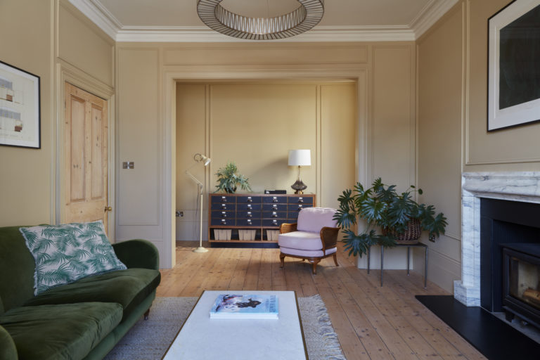 CRESCENT HOUSE, HASTINGS, TN34 - SHOOTFACTORY - OTHER UK HOUSES