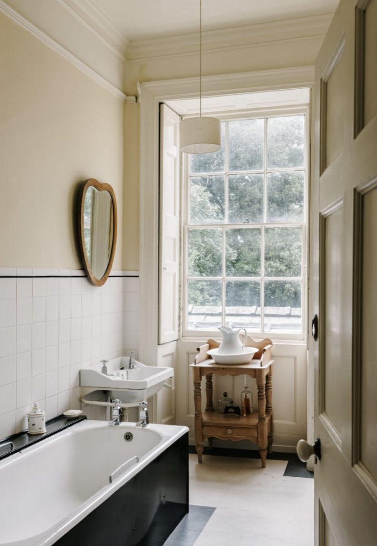 GEORGIAN MANOR, LINCOLNSHIRE, PE11 - SHOOTFACTORY - OTHER UK HOUSES