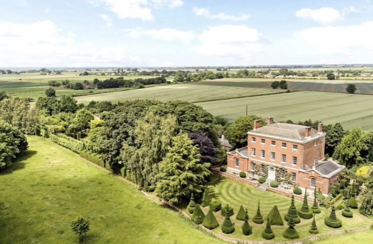 GEORGIAN MANOR, LINCOLNSHIRE, PE11 - SHOOTFACTORY - OTHER UK HOUSES