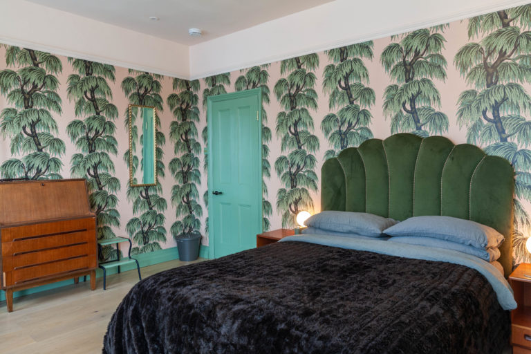 HEWITT, LONDON, N8 - SHOOTFACTORY - LONDON HOUSES