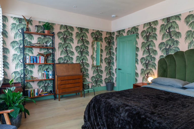 HEWITT, LONDON, N8 - SHOOTFACTORY - LONDON HOUSES