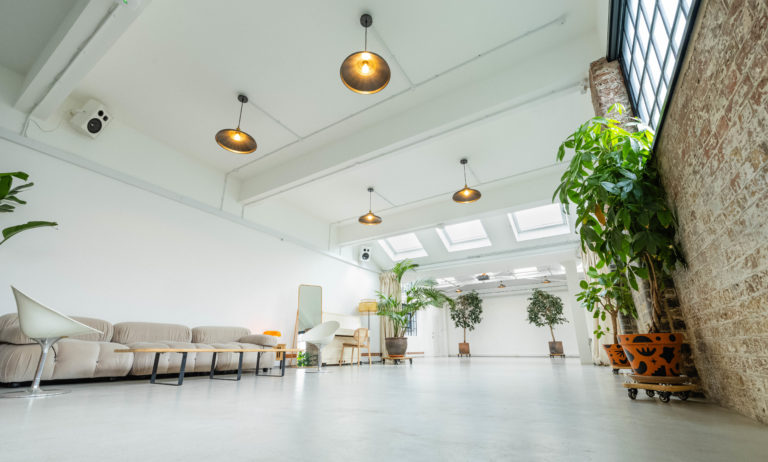 STOKEY, LONDON, N16 - SHOOTFACTORY - PHOTOGRAPHIC STUDIOS - 0
