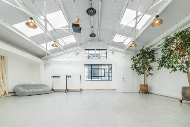 STOKEY, LONDON, N16 - SHOOTFACTORY - PHOTOGRAPHIC STUDIOS - 0