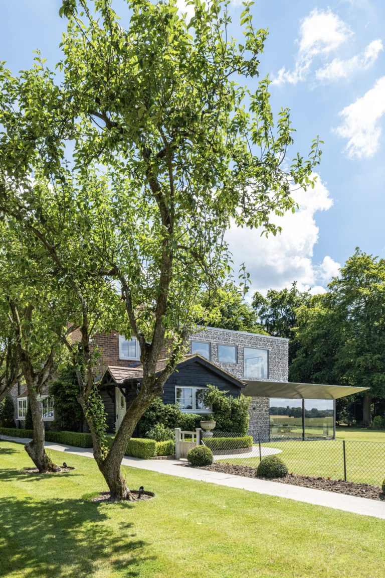 CHEVERELLS-ST-ALBANS-AL3-SHOOTFACTORY-LONDON-HOUSES