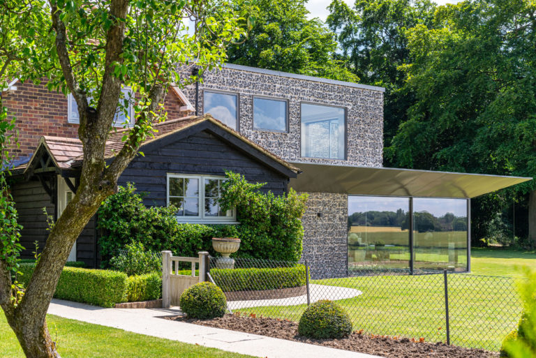 CHEVERELLS, ST ALBANS, AL3 - SHOOTFACTORY - LONDON HOUSES