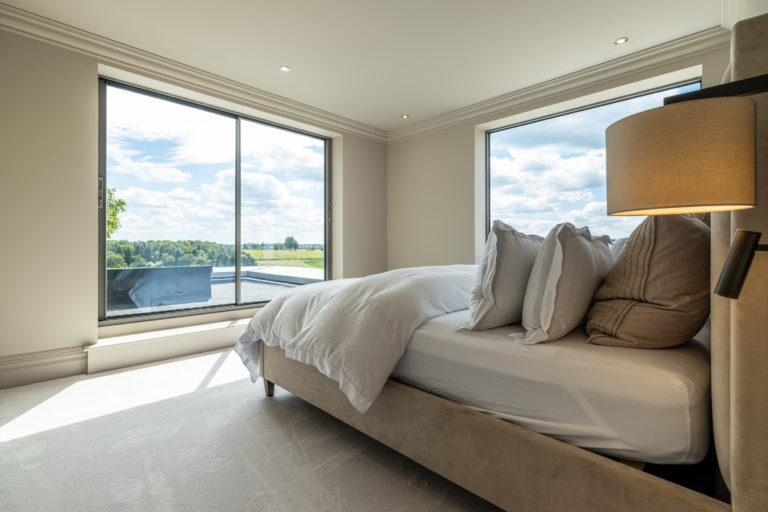 CHEVERELLS, ST ALBANS, AL3 - SHOOTFACTORY - LONDON HOUSES