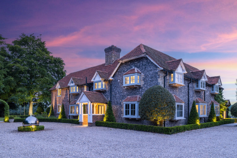 CHEVERELLS, ST ALBANS, AL3 - SHOOTFACTORY - LONDON HOUSES