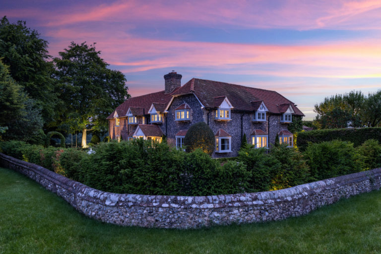 CHEVERELLS, ST ALBANS, AL3 - SHOOTFACTORY - LONDON HOUSES